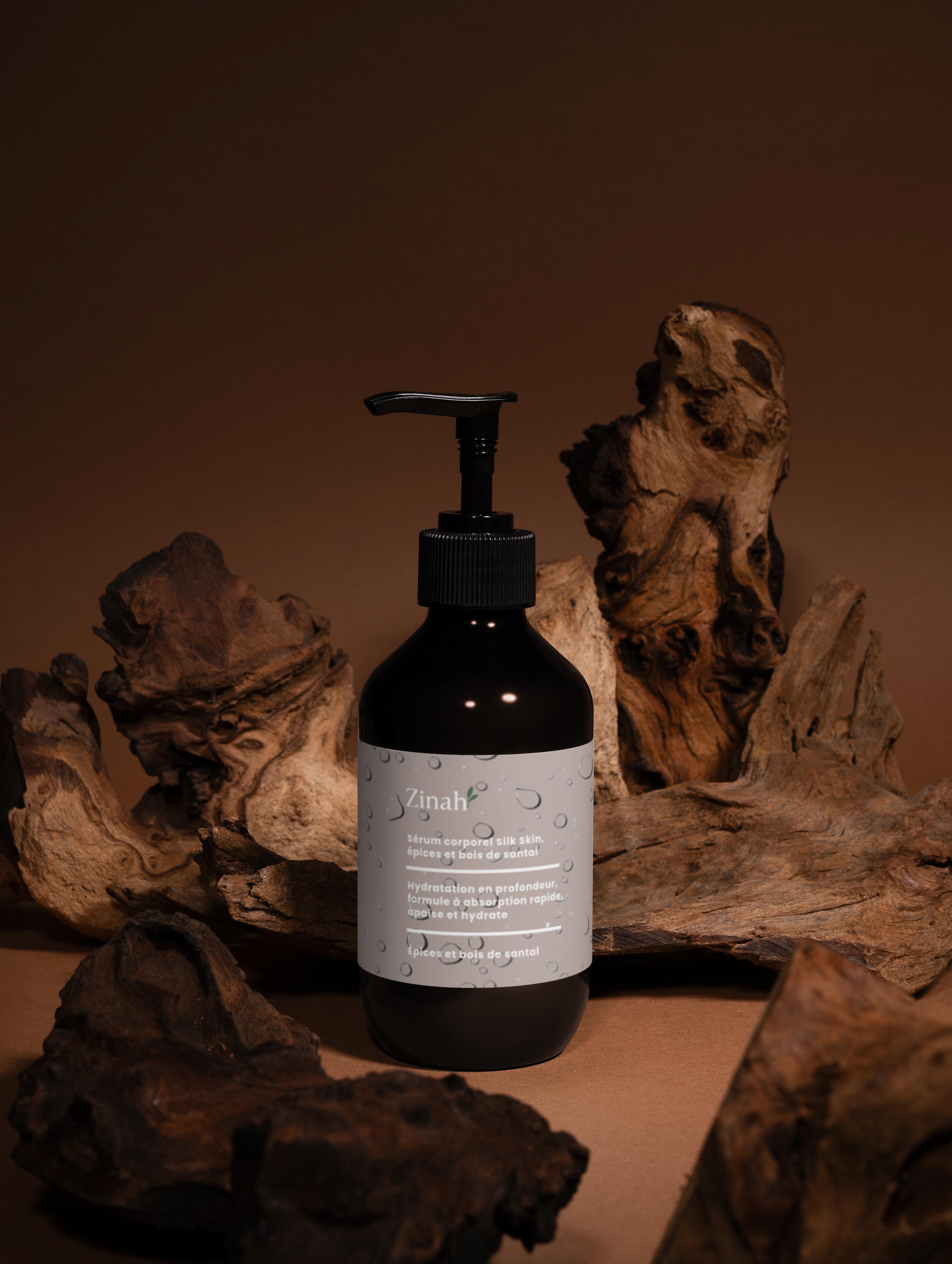 Sérum corporel Silk Skin épices et bois de santal 270 ml